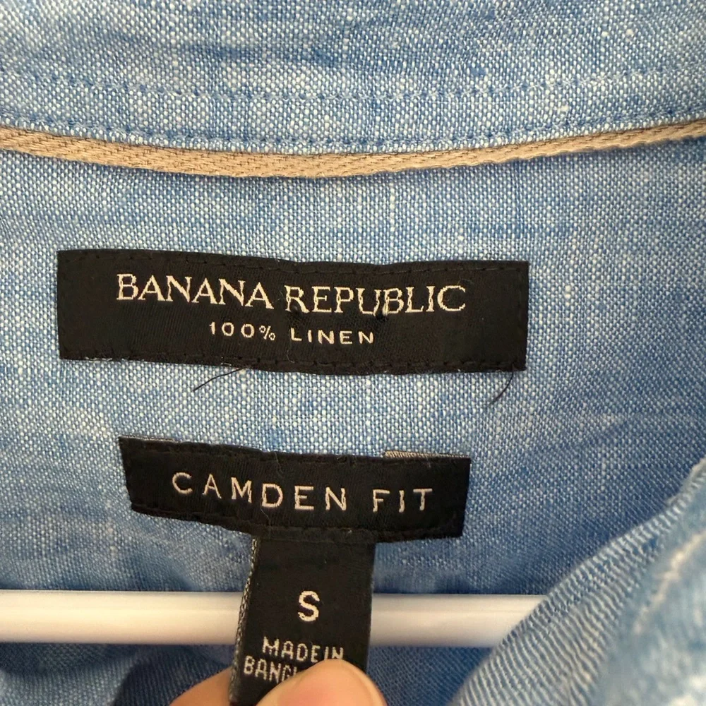 Banana Republic Mens 100% Linen Top Small Blue Button Up Camden Beach Nautical